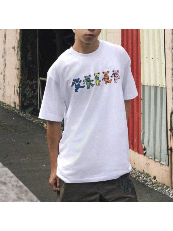 Soobin-TXT Inspo A White T-shirt with A Bear Print