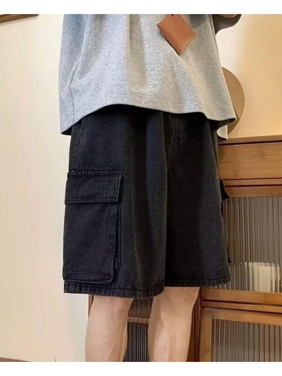 Black Oversized Denim Shorts with Large Pockets Stray Kids - KPOP Inspo Outfits